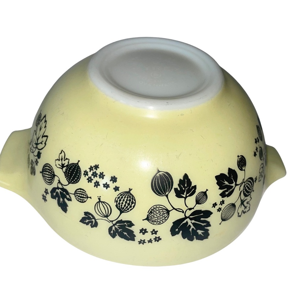 PYREX 🌼 Yellow Gooseberry Cinderella Nesting Mixing Bowl Complete Set - VINTAGE - Picture 4 of 7